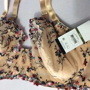sofia by sofia vergara Beige Floral Embroidered Sheer Underwire Bra